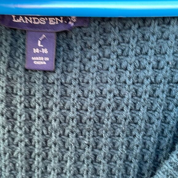 Lands’ End size L chunky knit dolman sleeves V Neck cardigan. - Picture 4 of 6